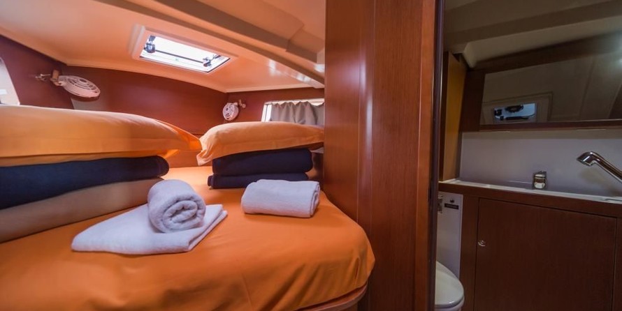 Beneteau Oceanis 41.1