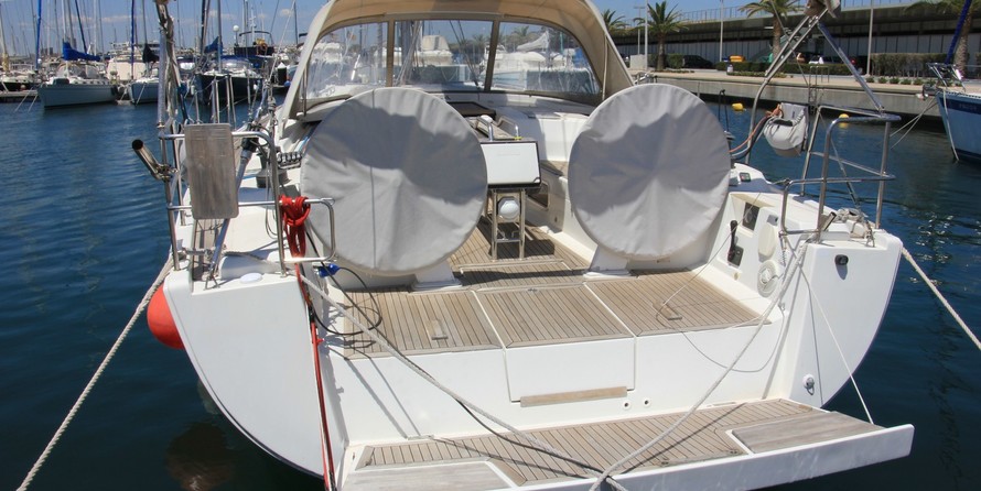 Hanse 445