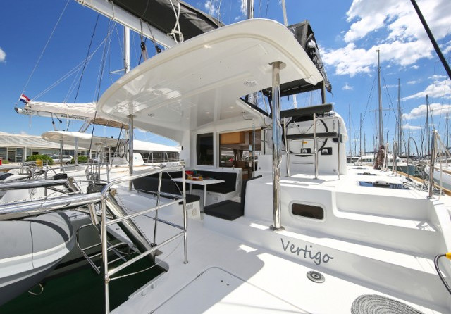 Lagoon 39