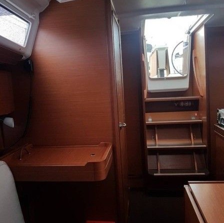 Dufour 360