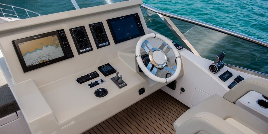 Azimut 72