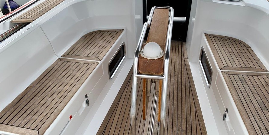 Hanse 445
