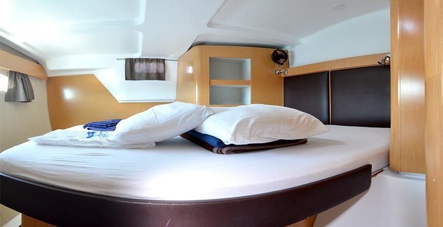 Fountaine Pajot Orana 44