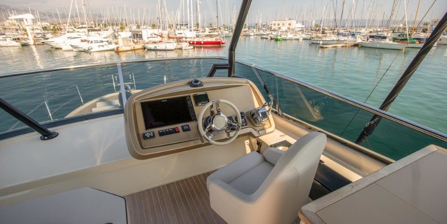 Beneteau Monte Carlo 6