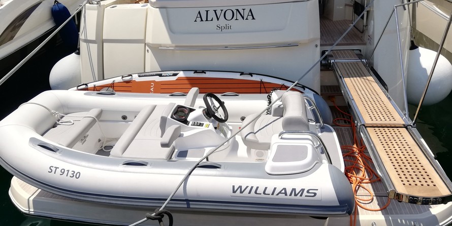 Beneteau Monte Carlo 6