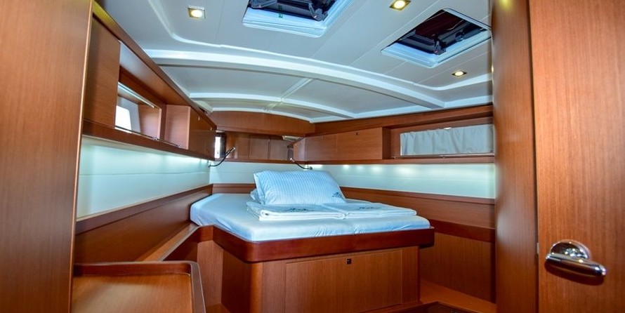 Beneteau Oceanis 45