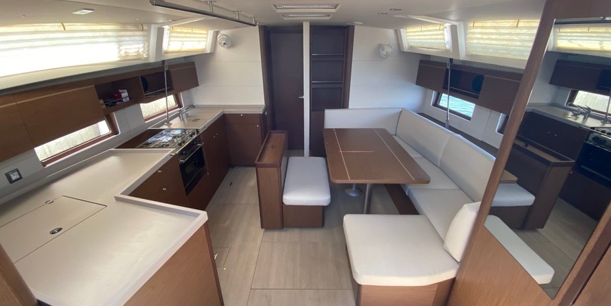 Beneteau Oceanis 46