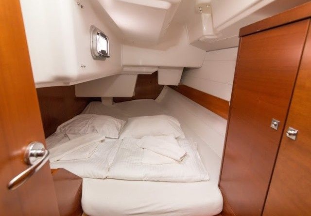 Dufour 34
