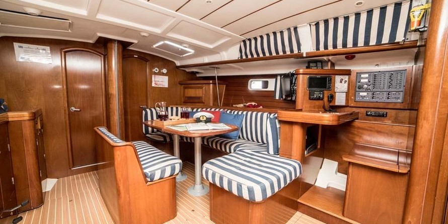 Beneteau Oceanis 473