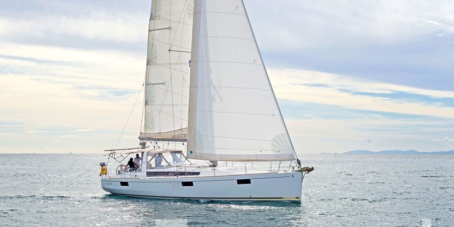 Beneteau Oceanis 48