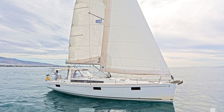 Beneteau Oceanis 48