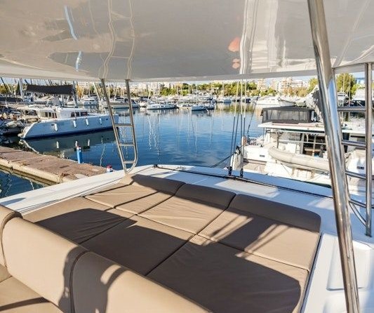 Lagoon 50