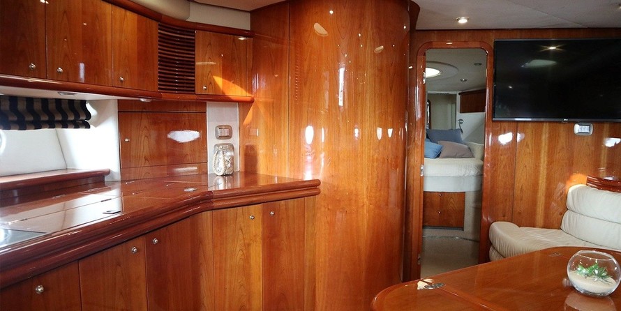 Sunseeker Predator 60