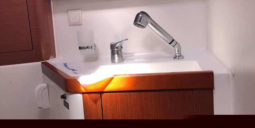 Beneteau Oceanis 41
