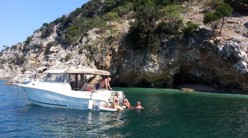 Jeanneau Merry Fisher 725