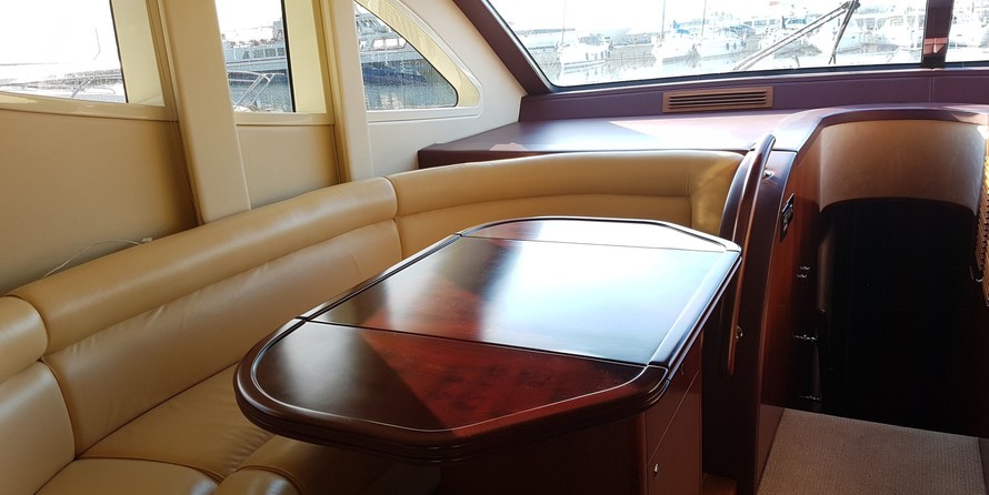 Majesty yachts gulf craft 66