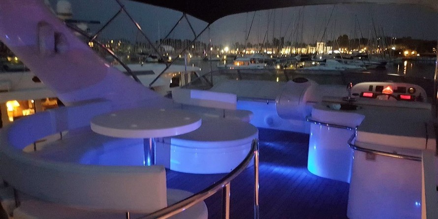 Majesty yachts gulf craft 66