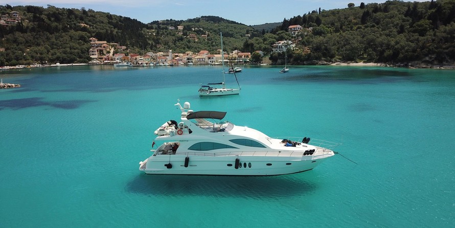 Majesty yachts gulf craft 66