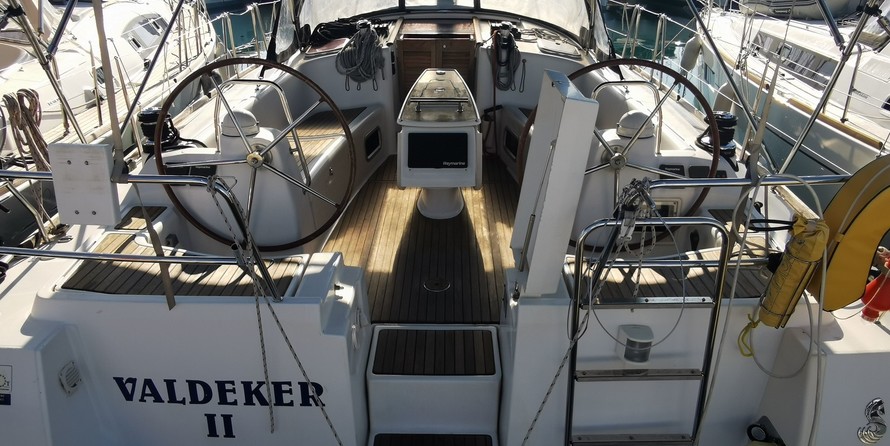 Beneteau Oceanis 43