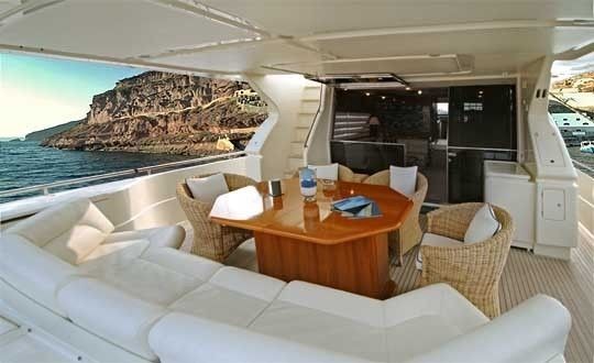 Ferretti 80