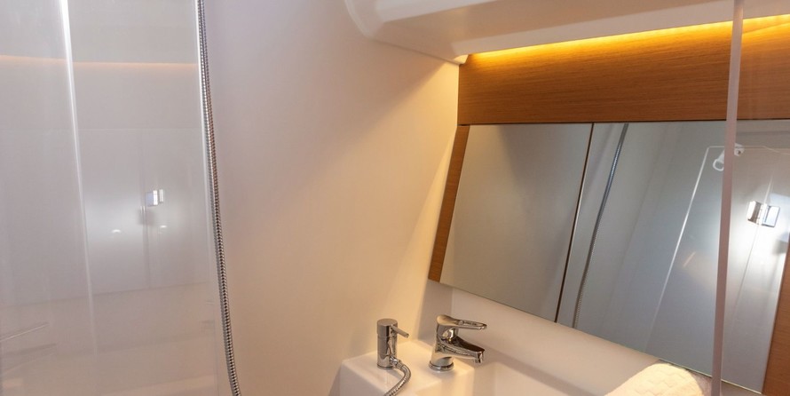 Jeanneau Sun Odyssey 410