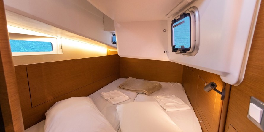 Jeanneau Sun Odyssey 410