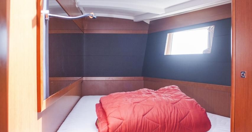 Beneteau Oceanis 48