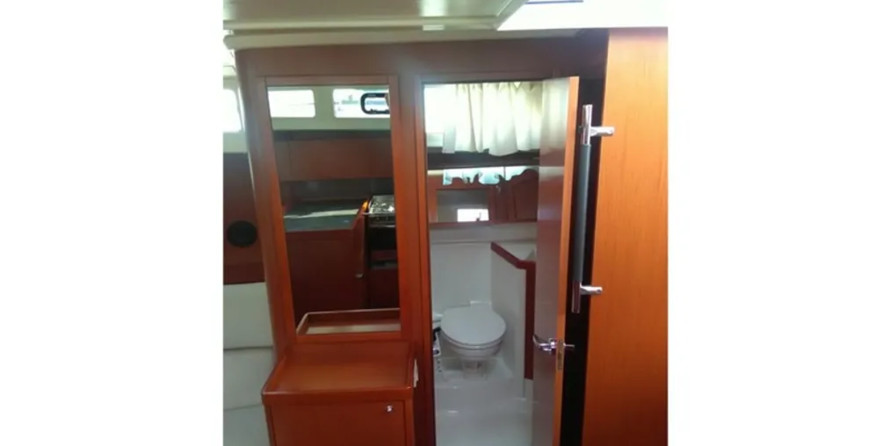 Beneteau Oceanis 41.1