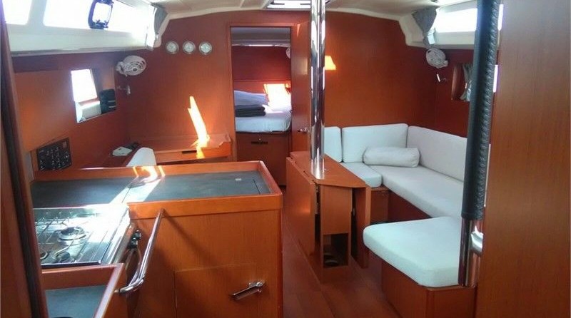 Beneteau Oceanis 41.1