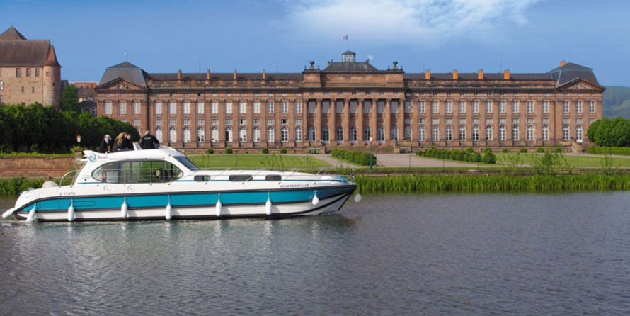 Cantieri estensi goldstar 560 c fly