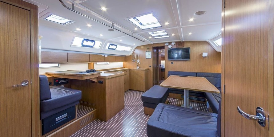 Bavaria Cruiser 51