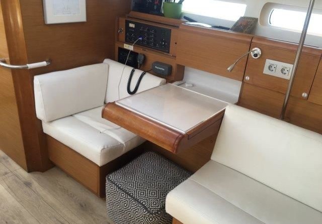 Jeanneau Sun Odyssey 439