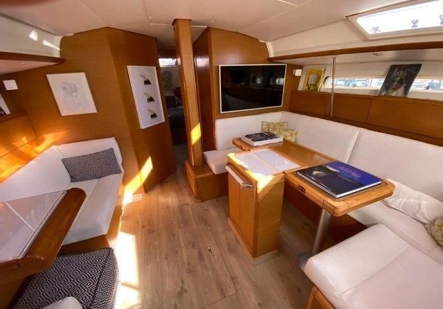 Jeanneau Sun Odyssey 439