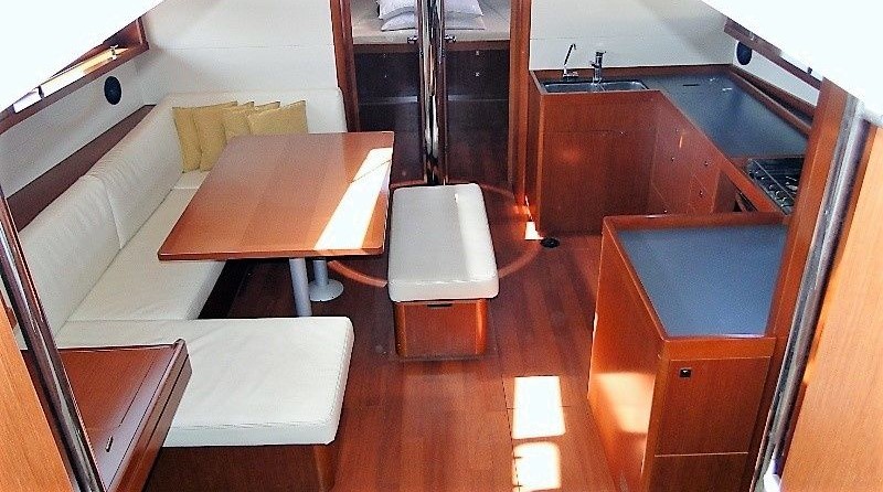 Beneteau Oceanis 48