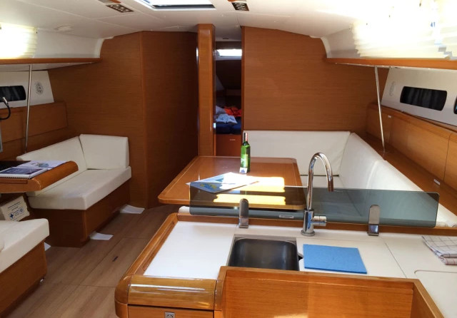 Jeanneau Sun Odyssey 439