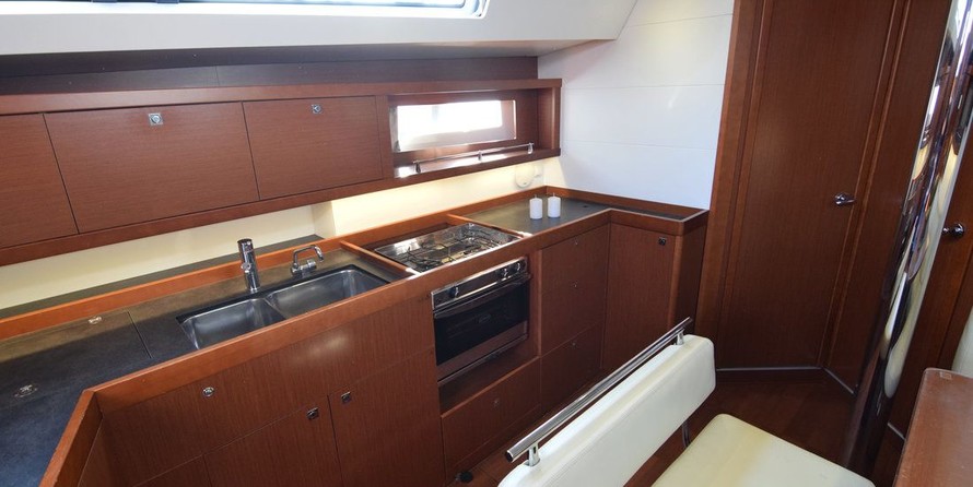 Beneteau Oceanis 45
