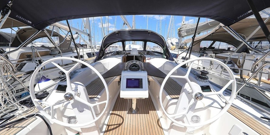 Bavaria CRUISER 34