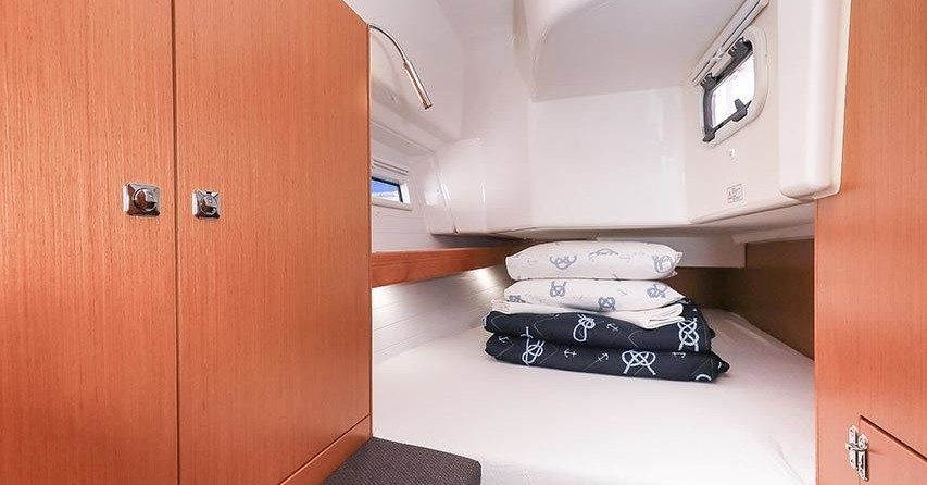 Bavaria CRUISER 34