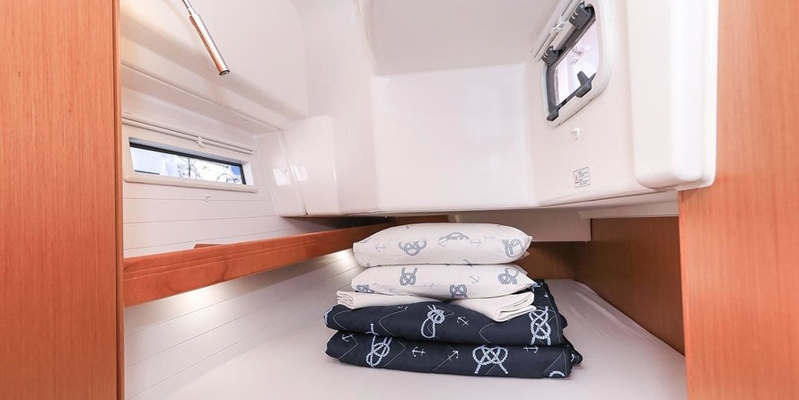 Bavaria CRUISER 34