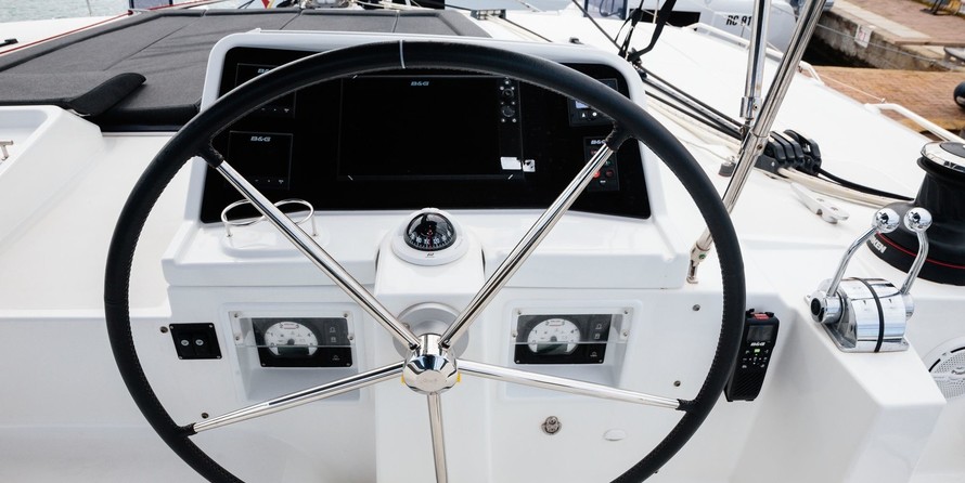 Lagoon 450 F