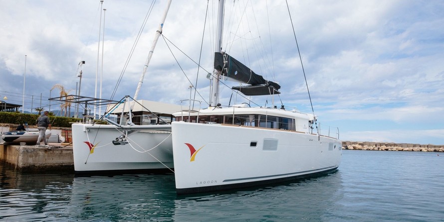 Lagoon 450 F