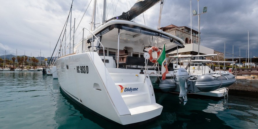 Lagoon 450 F