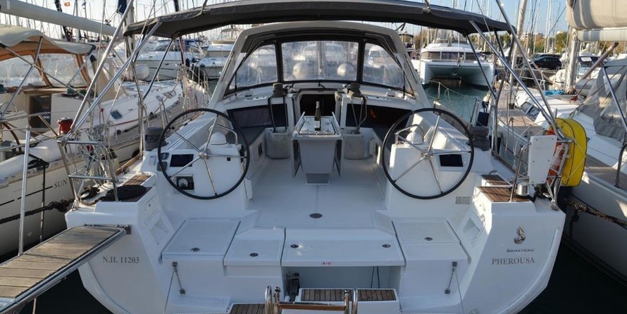 Beneteau Oceanis 48