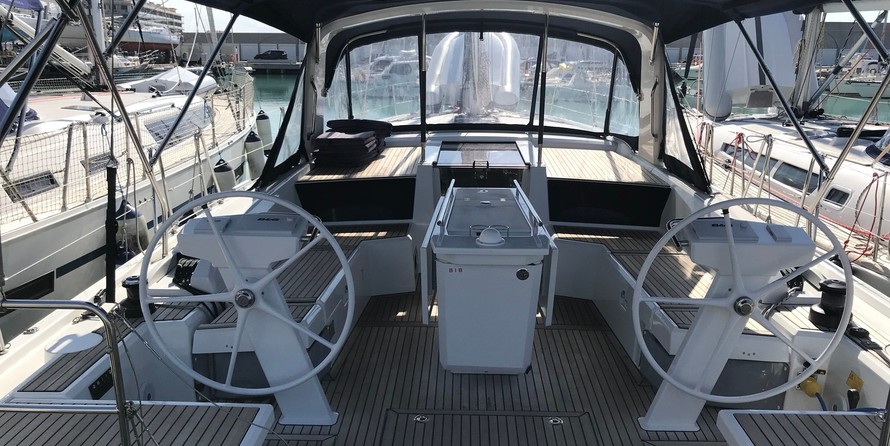 Beneteau Oceanis 46