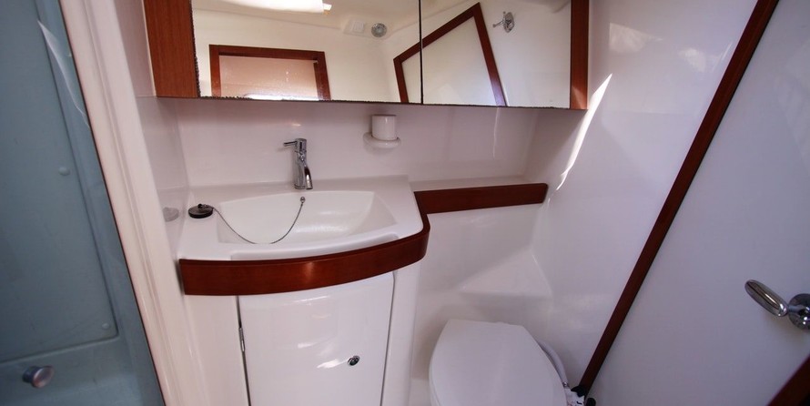 Beneteau Oceanis 40