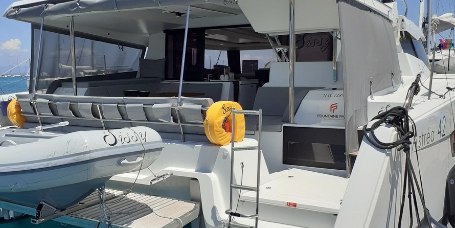 Fountaine Pajot Astréa 42