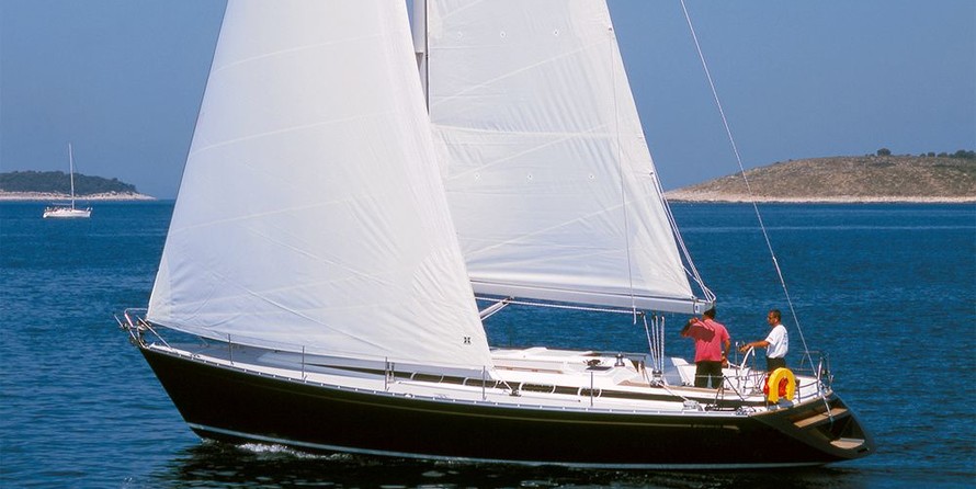 Grand Soleil 46