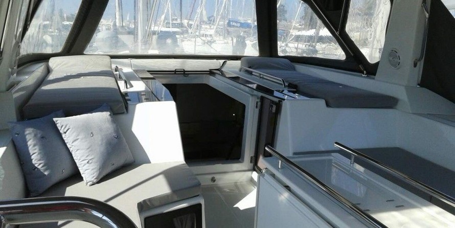 Beneteau Oceanis 55