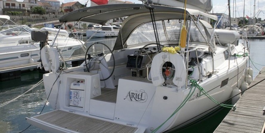 Hanse 385