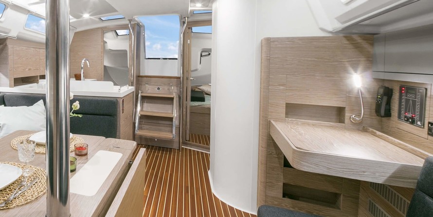 Hanse 388
